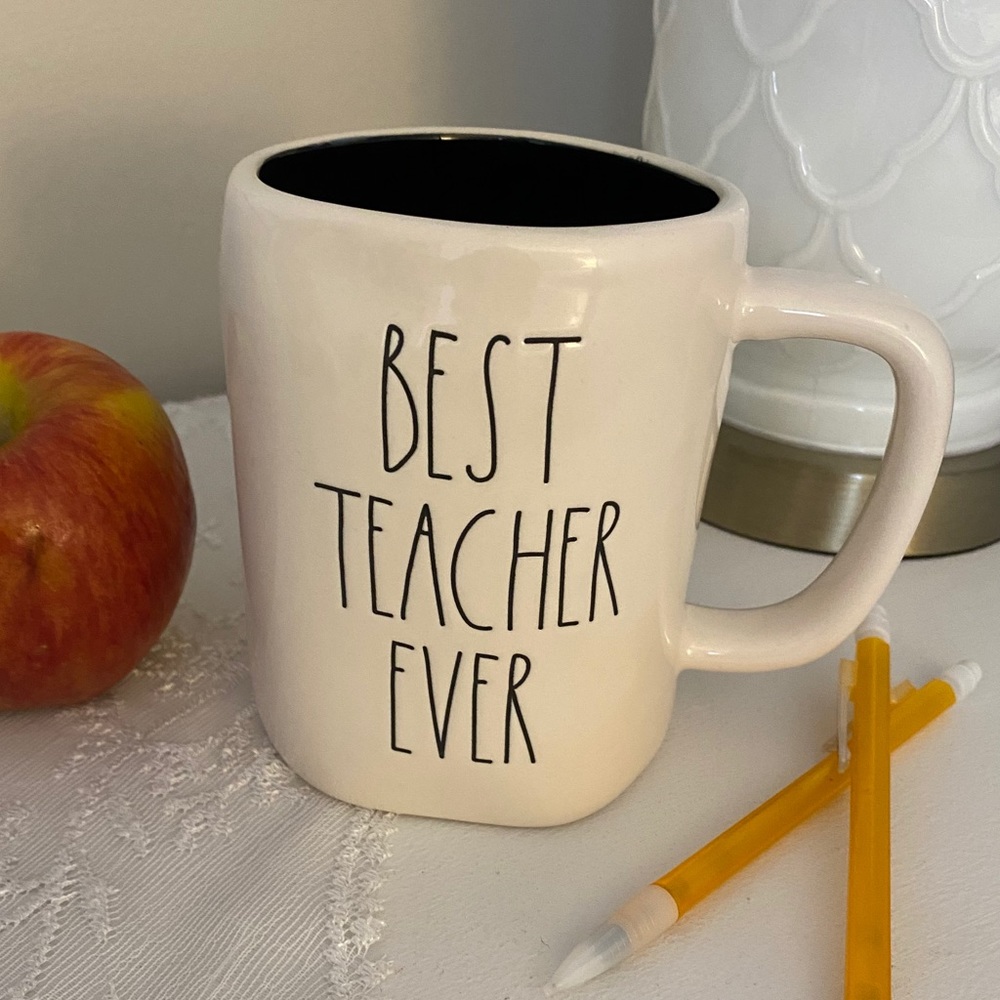 🍎🍏TEACHER APPRECIATION Rae Dunn TEACHER MUG 🍏🍎